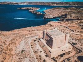 Ansichten von st. Marys Tower auf der Insel Comino in Malta foto