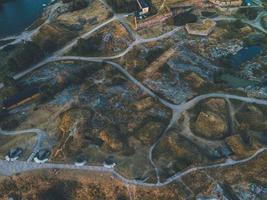 drohnenansichten rund um suomenlinna in helsinki, finnland foto