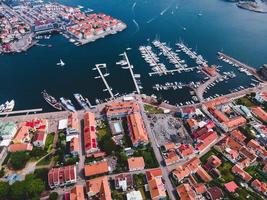 luftaufnahme von marstrand, schweden per drohne foto