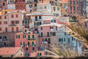 Blick auf Manarola in Cinque Terre, Italien foto