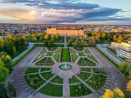 botanischer garten in linneanum und schloss uppsala foto