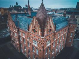 malmö stadtbibliothek im frühjahr in skane, schweden foto