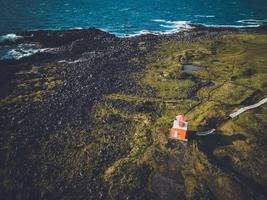 ondverdarnes leuchtturm auf der halbinsel snaefellsness in island foto