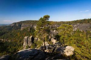 Herbstlandschaften in Prebischtor, Böhmen foto