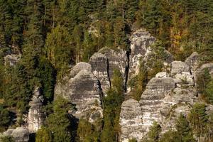 Herbstlandschaften in Prebischtor, Böhmen foto