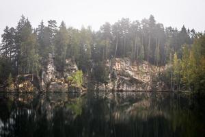 Herbstlandschaften in Prebischtor, Böhmen foto