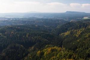 Herbstliche Landschaften von Adrspach foto