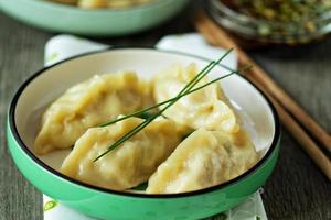 chinesische Knödel mit Hackfleisch foto