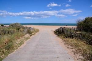 Meereslandschaft im Sommer foto