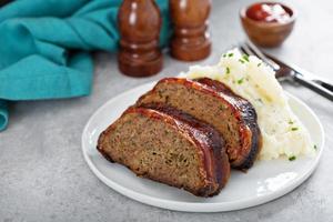 Hackbraten mit Kartoffelpüree foto