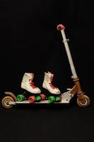 Roller mit Rollschuhen foto