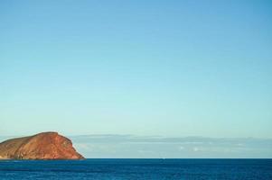 Meereslandschaft im Sommer foto