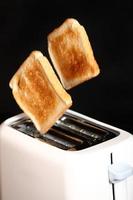 geröstetes Brot und Toaster foto