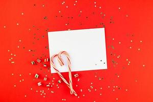 weihnachtsgrußpostkartenmodell mit glitzer foto