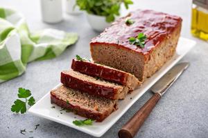 Hackbraten mit würziger Glasur foto