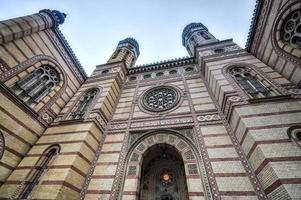 die große synagoge von budapest, ungarn foto