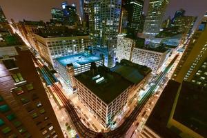 Luftbild von Hochzügen in Chicago foto