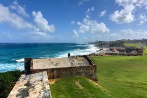 castillo san felipe del morro auch bekannt als fort san felipe del morro oder burg morro. Es ist eine Zitadelle aus dem 16. Jahrhundert in San Juan, Puerto Rico. foto