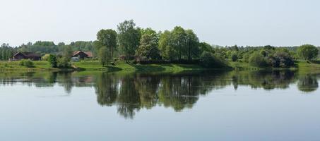 Landschaft am Ufer der Daugava foto