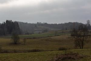 Herbstlandschaften in Lettland foto