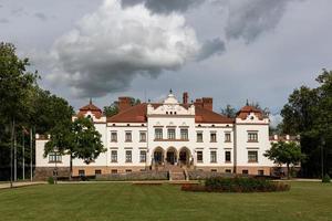 Rokiskis Herrenhaus und Landschaften der Stadtumgebung foto