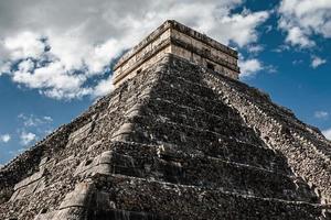 Kukulcan-Tempel in Chichen Itza foto