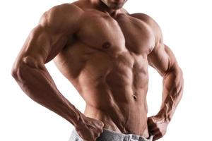 muskulöser männlicher Torso lokalisiert auf weißem Hintergrund foto