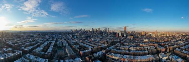 luftaufnahme der skyline von manhattan und brooklyn von prospect heights, brooklyn. foto