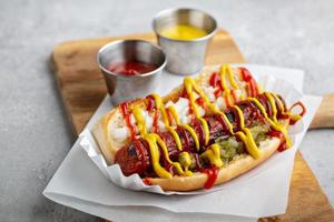 Klassischer amerikanischer Rindfleisch-Hotdog foto