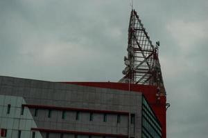 Sutet Tower oder Höchstspannungsfluggesellschaft foto