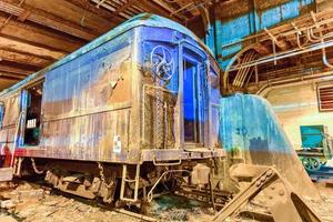 new york - 28. dezember 2015 - gleis 61 in der grand central station mit einem speziell gebauten zugwagen, der fdrs speziell entworfene gepanzerte pierce-arrow-limousine enthielt. von 1945 erhalten. foto