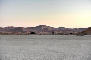 sossusvlei-landschaft, namibia foto