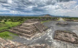 Pyramiden von Teotihuacan, Mexiko foto