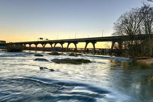 James River Park am Pipeline-Gehweg in Richmond, Virginia, USA foto