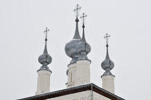 smolenskaja-kirche in der stadt susdal, russland im goldenen ring. foto