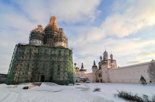 russisch-orthodoxe kirche von rostov, im kreml, am goldenen ring außerhalb von moskau. foto