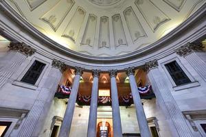 Innenraum der Federal Hall an der Wall Street, New York, 2022 foto