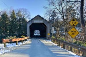 Kingsley überdachte Brücke in Claredon, Vermont foto