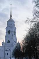 Annahme-Kathedrale in Wladimir, Russland im Winter. foto