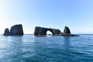 Arch Rock auf Anacapa Island, Channel Islands National Park, Kalifornien. foto