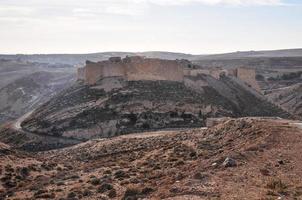 ruinen der alten burg shobak - jordanien foto