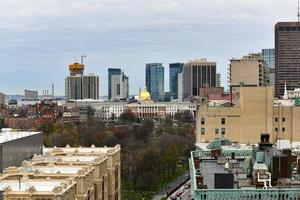 luftaufnahme der skyline von boston von chinatown in massachusetts. foto