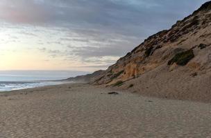 der fort ord dunes state park ist ein state park in kalifornien, vereinigte staaten, entlang einer 4 meilen langen küstenlinie an der bucht von monterey und aus einem teil des geschlossenen fort ord entstanden. foto