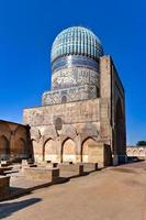 Bibi-Khanym-Moschee in Samarkand, Usbekistan. im 15. Jahrhundert war sie eine der größten und prächtigsten Moscheen der islamischen Welt. foto