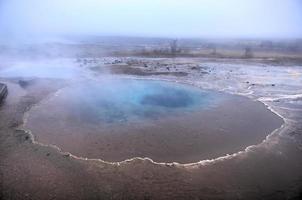 der große geysir, island foto