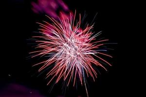 coney island sommerfeuerwerk - brooklyn, new york foto