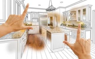 Hände, die benutzerdefinierte Küchendesignzeichnungen und Fotokombinationen einrahmen foto