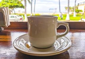 tasse americano schwarzer kaffee im restaurant mexiko. foto