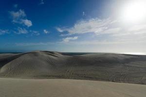 Weiße Sanddünen des Naturschutzgebiets Nilgen foto