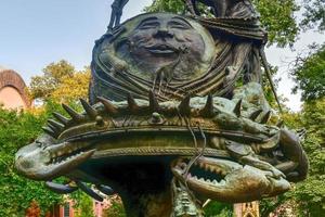 Friedensbrunnen neben der Kathedrale von Saint John the Divine in Morningside Heights in New York. foto